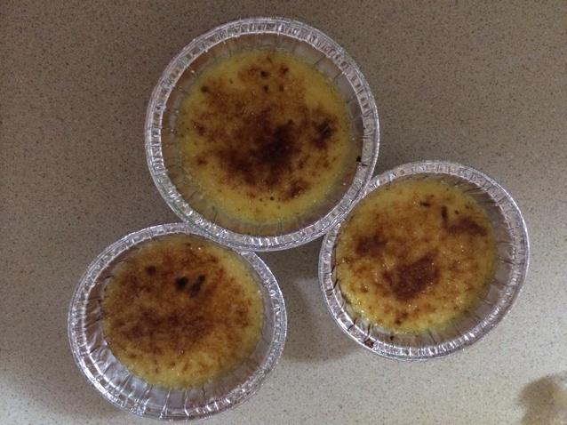 Crèmebrulée。法式烤布雷。焦糖布丁。
