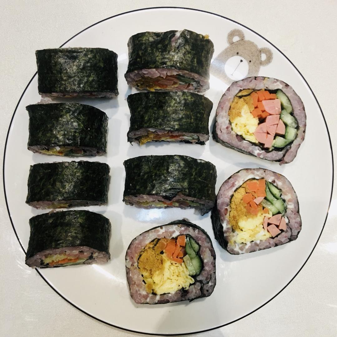 高颜值的紫菜包饭