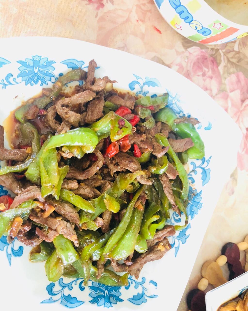 青椒牛肉丝