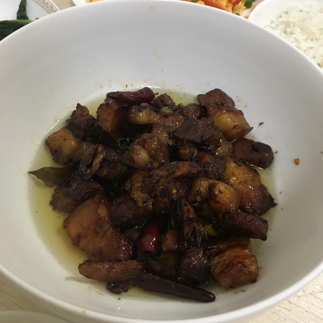 不焯水不放油的家常红烧肉
