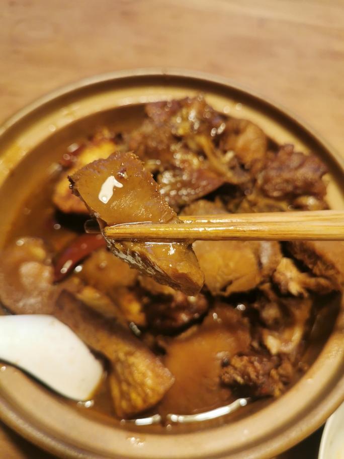 猴头菇排骨煲