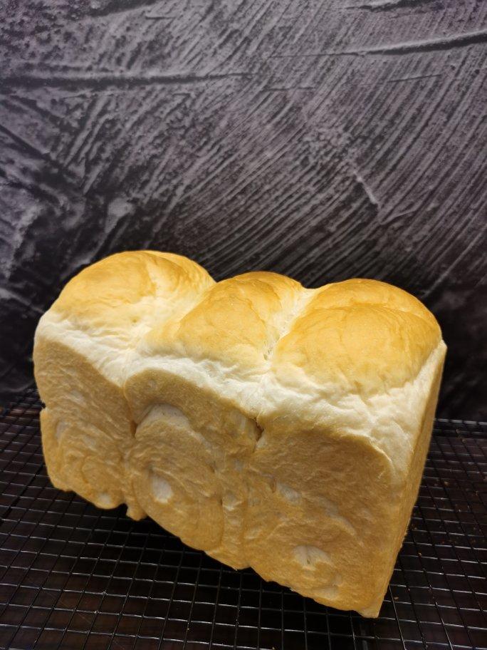 酸奶吐司（100%中种法）可以吃到酸奶的吐司