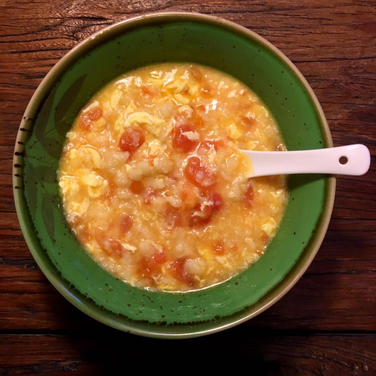 西红柿鸡蛋疙瘩汤