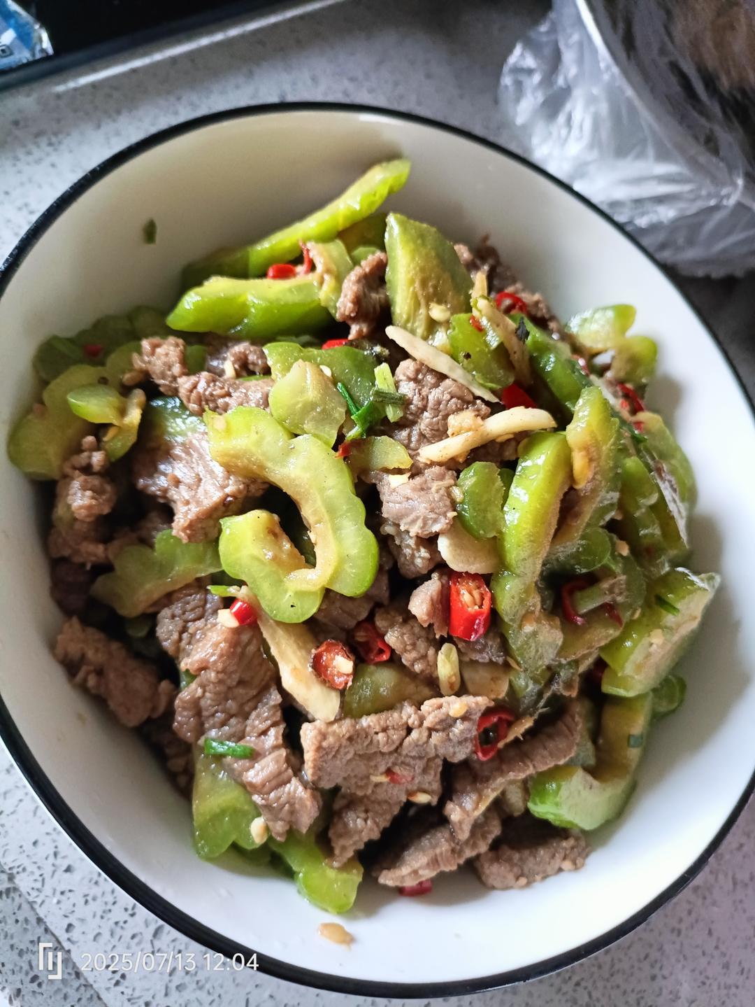 苦瓜炒牛肉