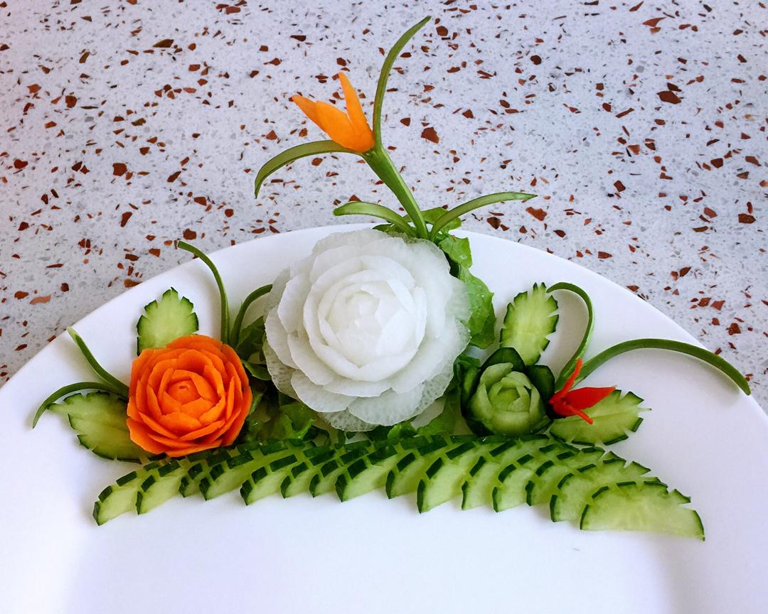 莲芯雅乐~花样摆盘的做法 步骤16