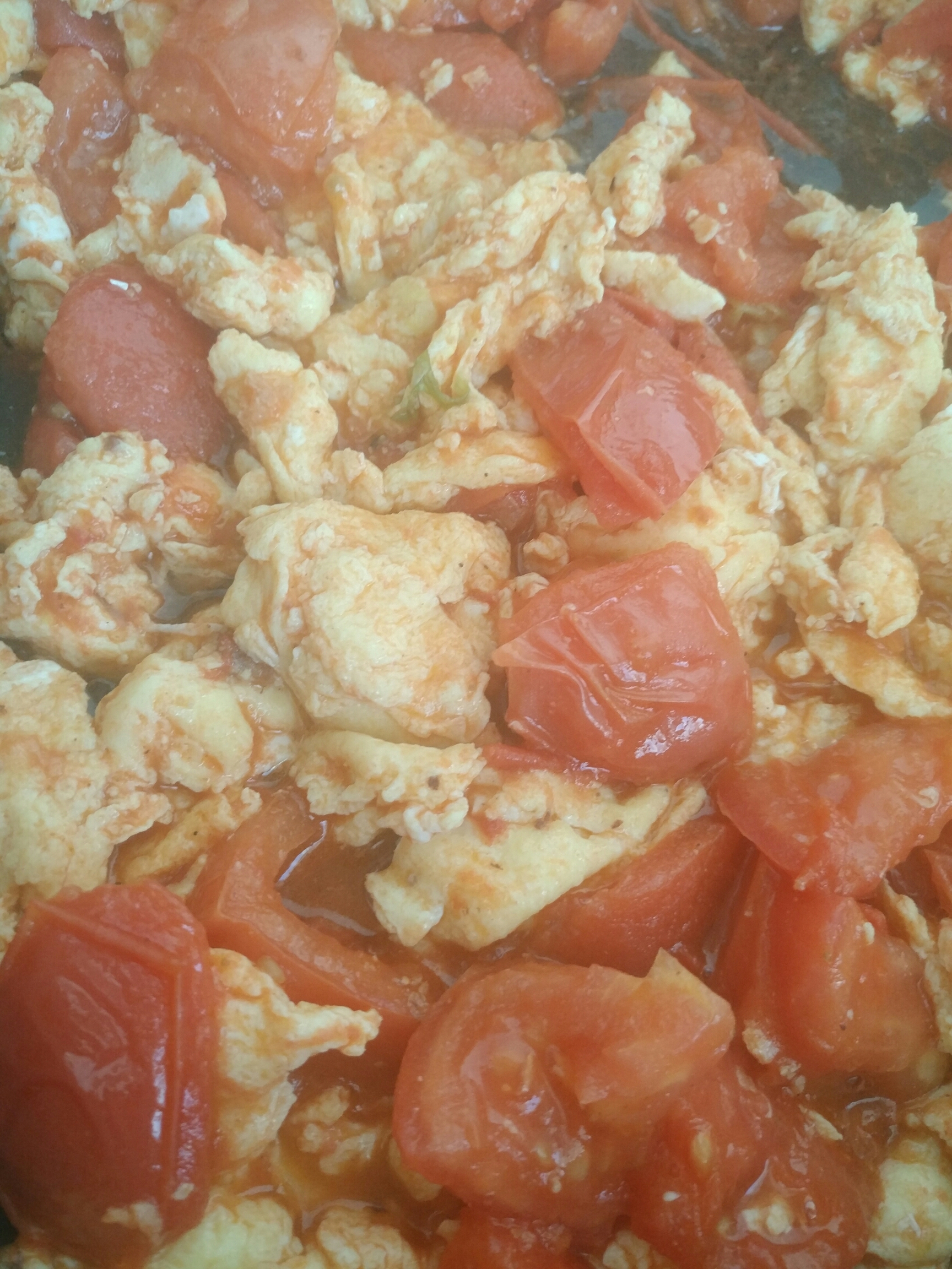 快手菜之西红柿炒鸡蛋的做法