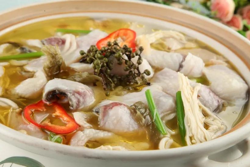 酸汤鲈鱼的做法