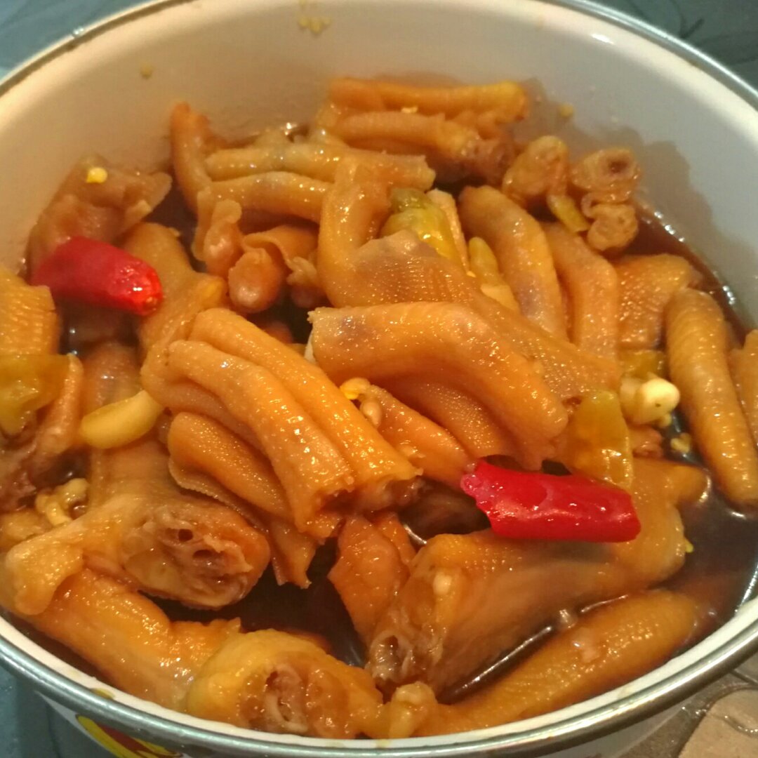泡鸭爪