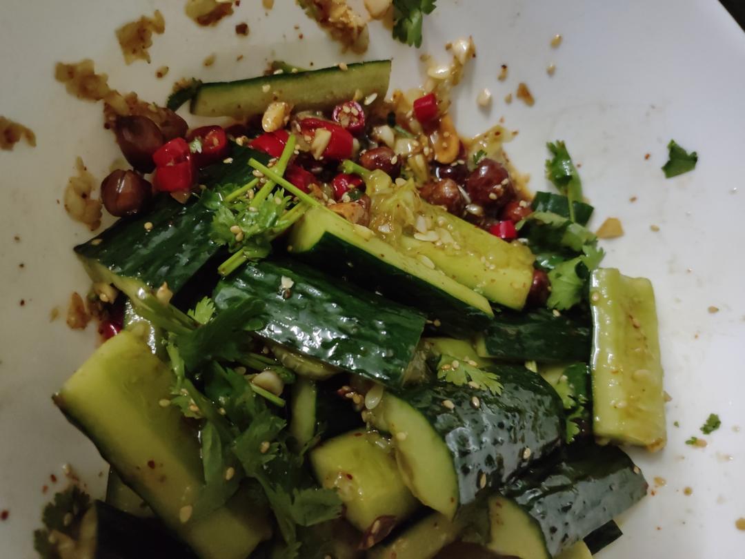 🌈酸酸辣辣巨开胃～超过瘾的凉拌黄瓜
