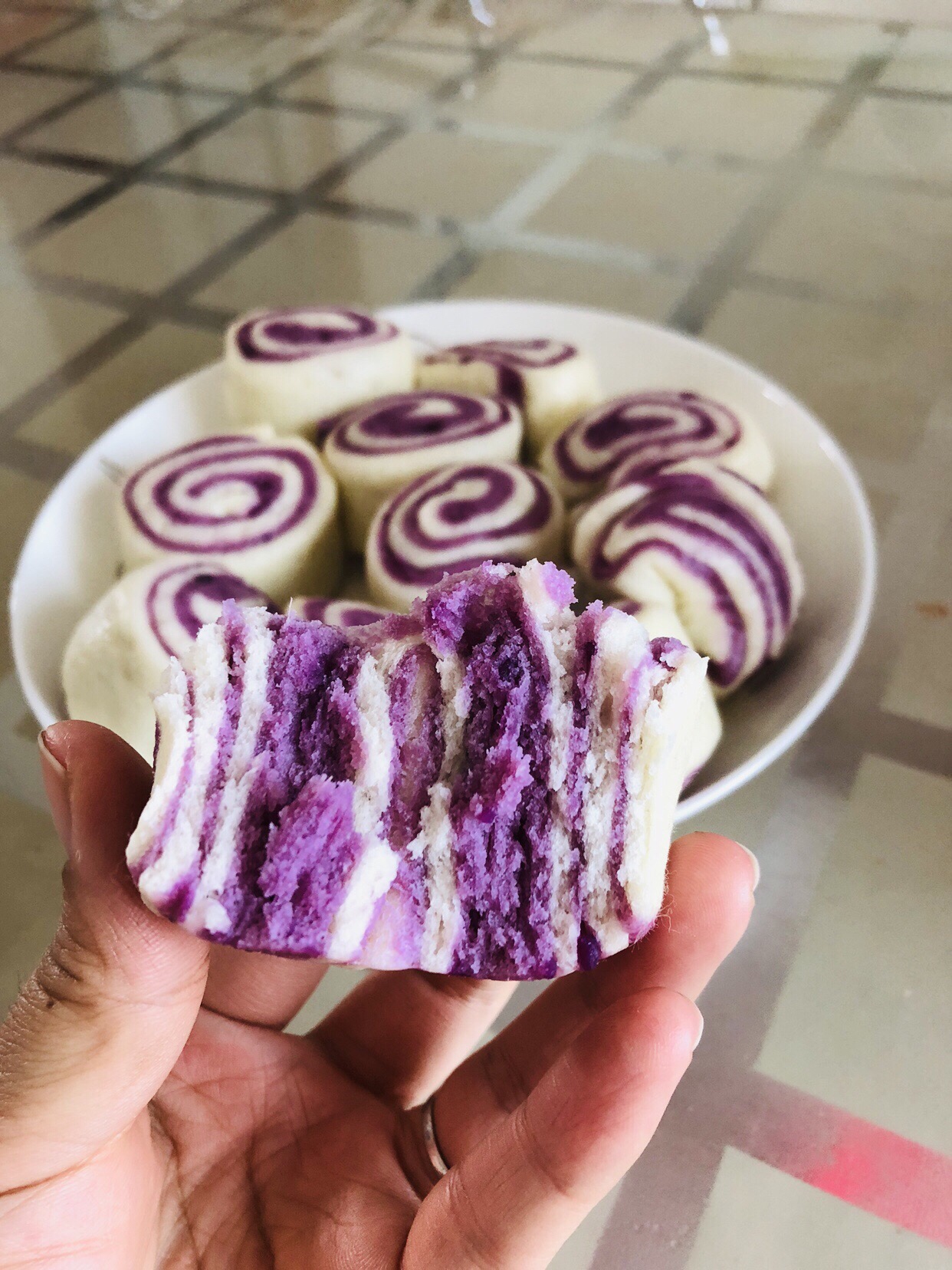零失败的紫薯小花卷