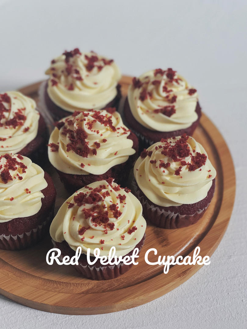 传统红丝绒杯子蛋糕（极软无泡打粉）Red velvet cupcake