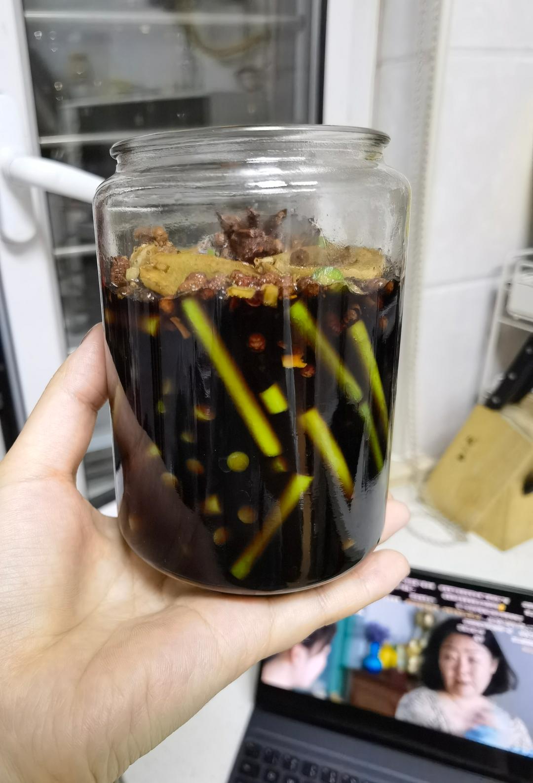 妈妈牌腌蒜苔
