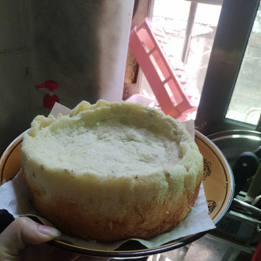 简单的电饭锅蛋糕(不用秤版)
