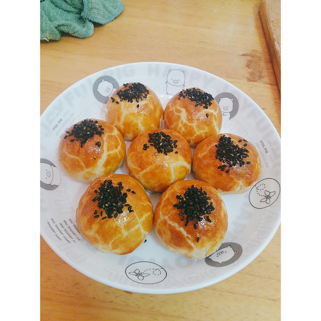 蛋黄酥