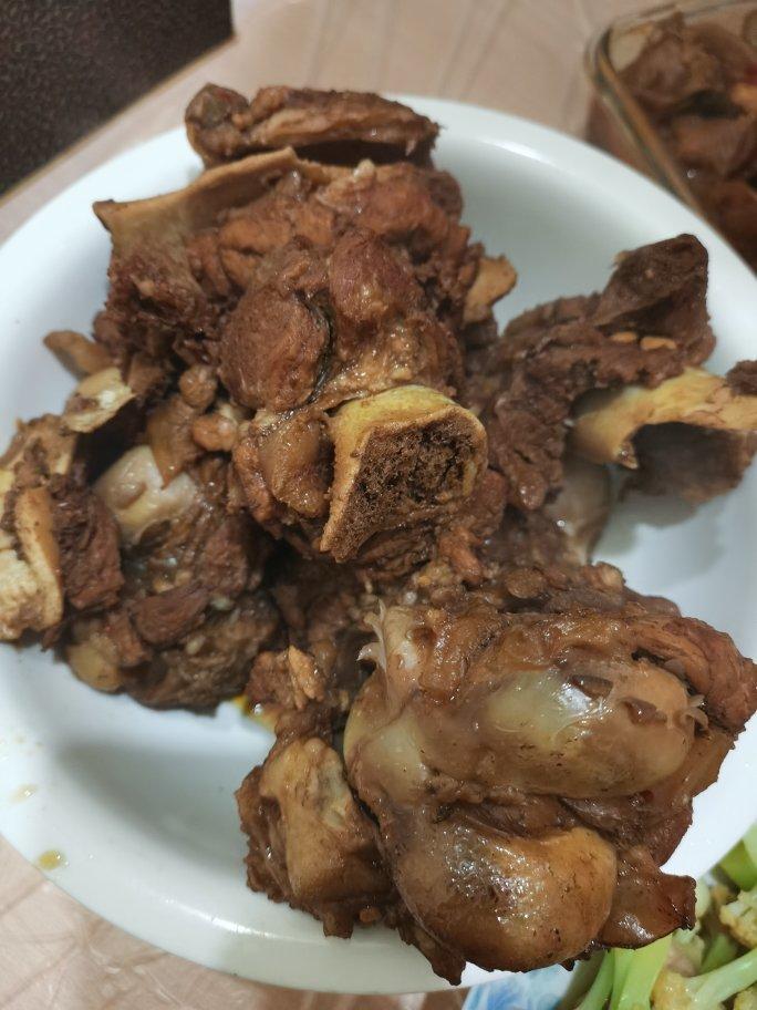 酱大骨