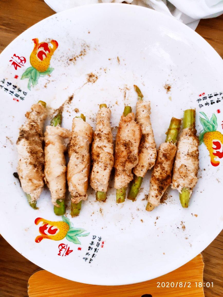 健康瘦身❗️㊙️ 香煎芦笋鸡肉卷