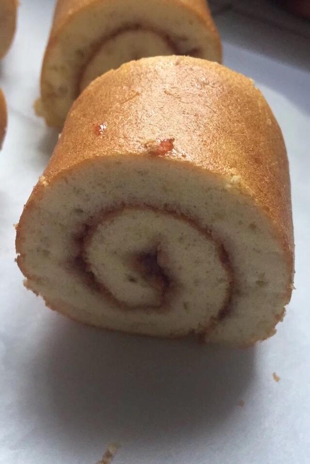 草莓蛋糕卷