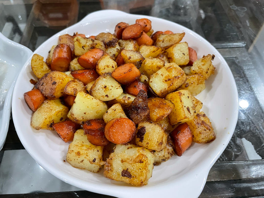 香辣孜然土豆火腿肠～秒杀烧烤店！！