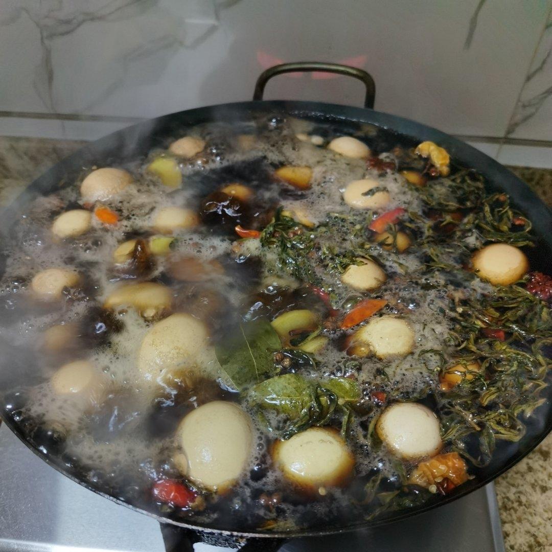 电饭煲煮五香茶叶蛋