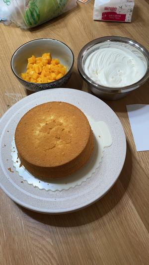 美味自制奶油生日蛋糕（难度低，易上手）的做法 步骤5