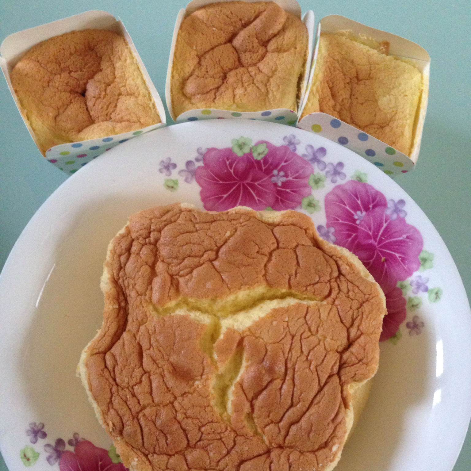 牛奶戚风蛋糕