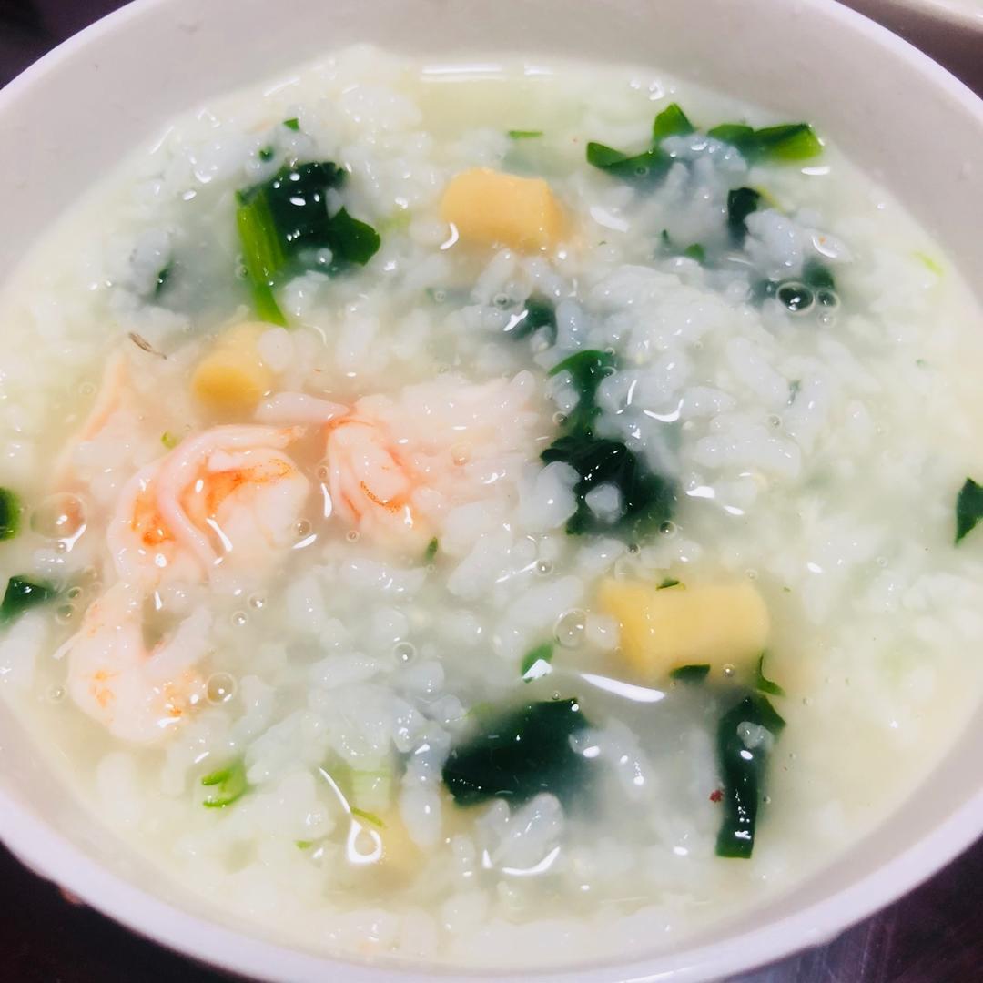 鲜虾砂锅粥