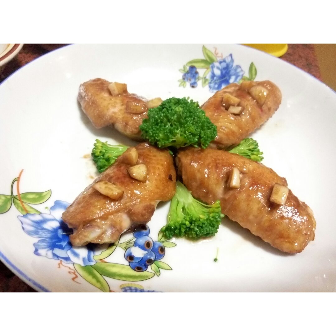 蒜香鸡翅
