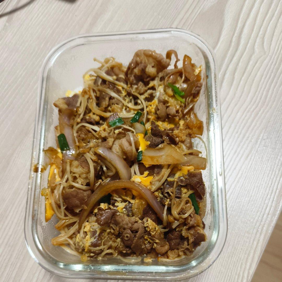 好吃到舔盘的秘制洋葱炒肥牛卷！拌饭巨香