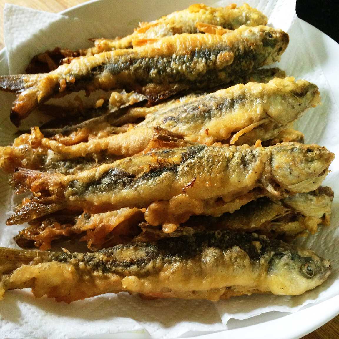 干炸香酥小黄鱼