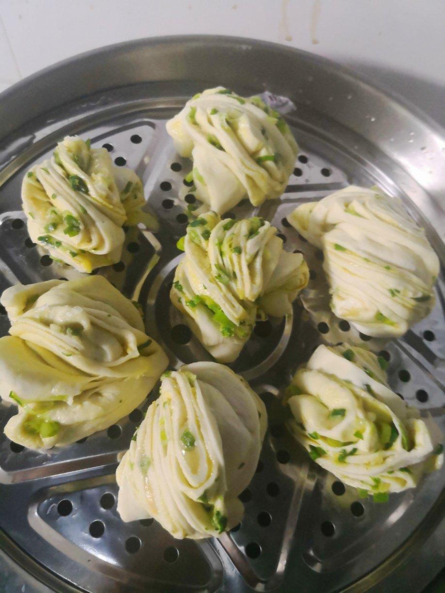 葱油花卷 Steamed Roll