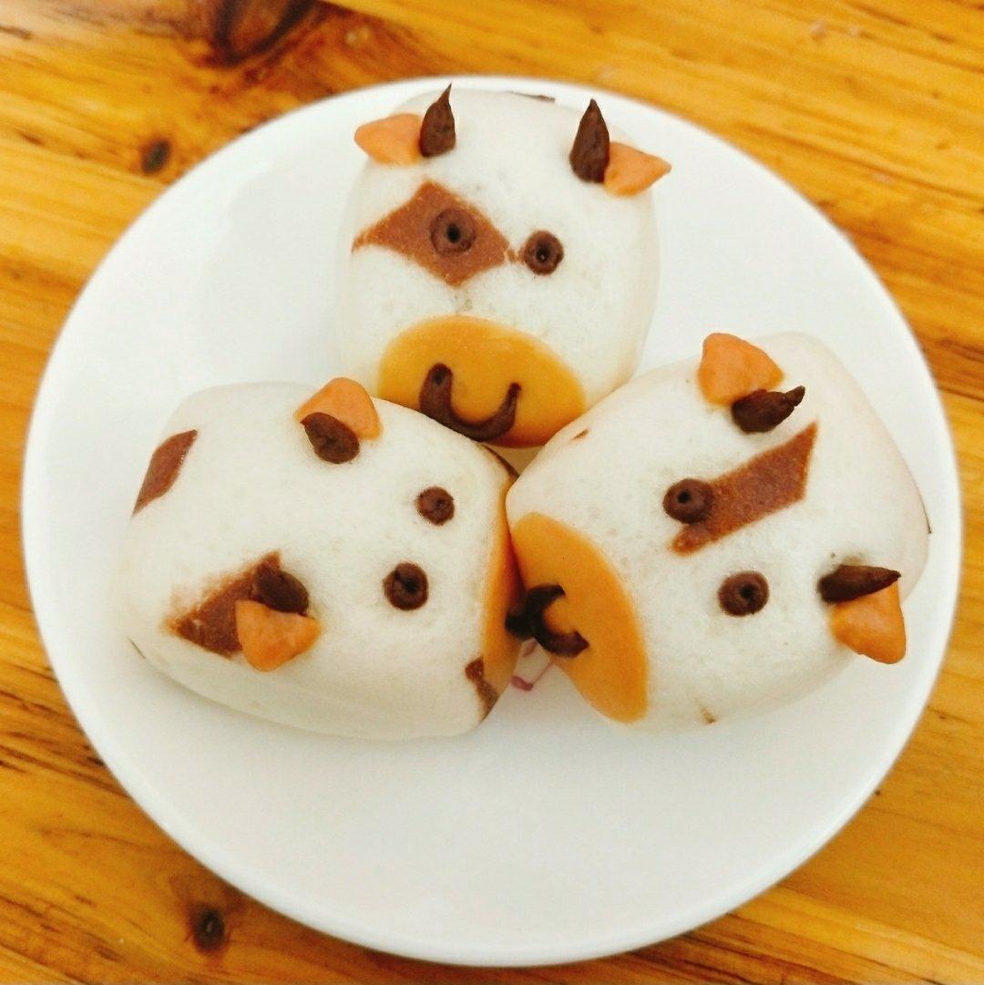 卡通刀切馒头系列之——可爱奶牛奶香馒头