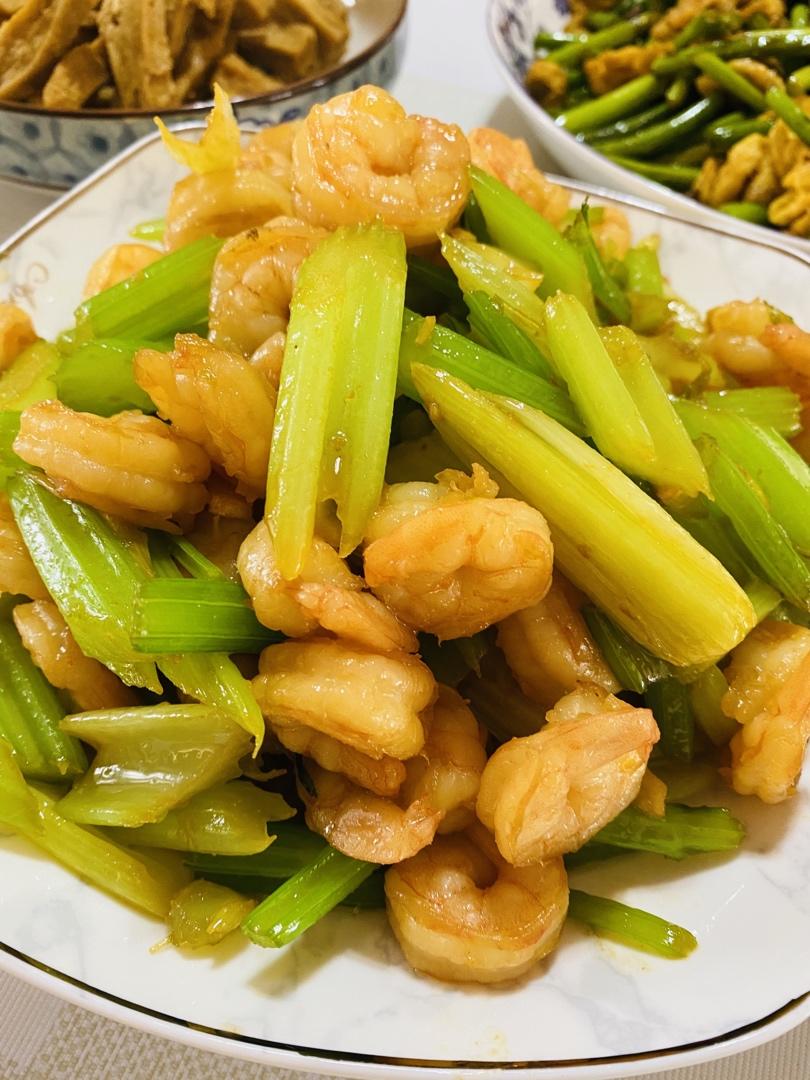 西芹炒虾仁