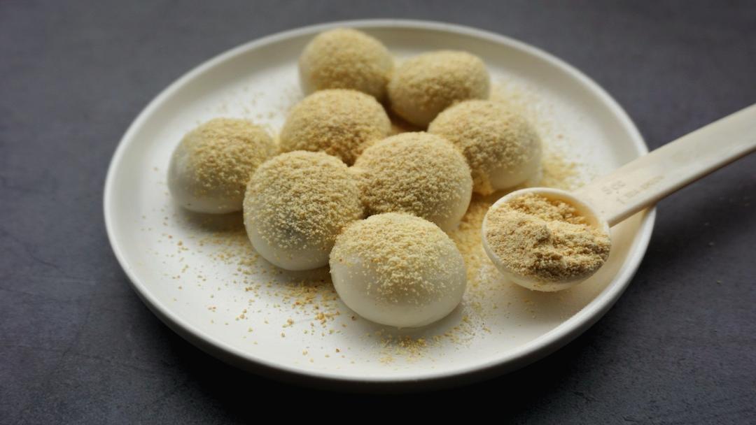 hi我是土豆狂魔做的黄豆粉滚汤圆伪驴打滚