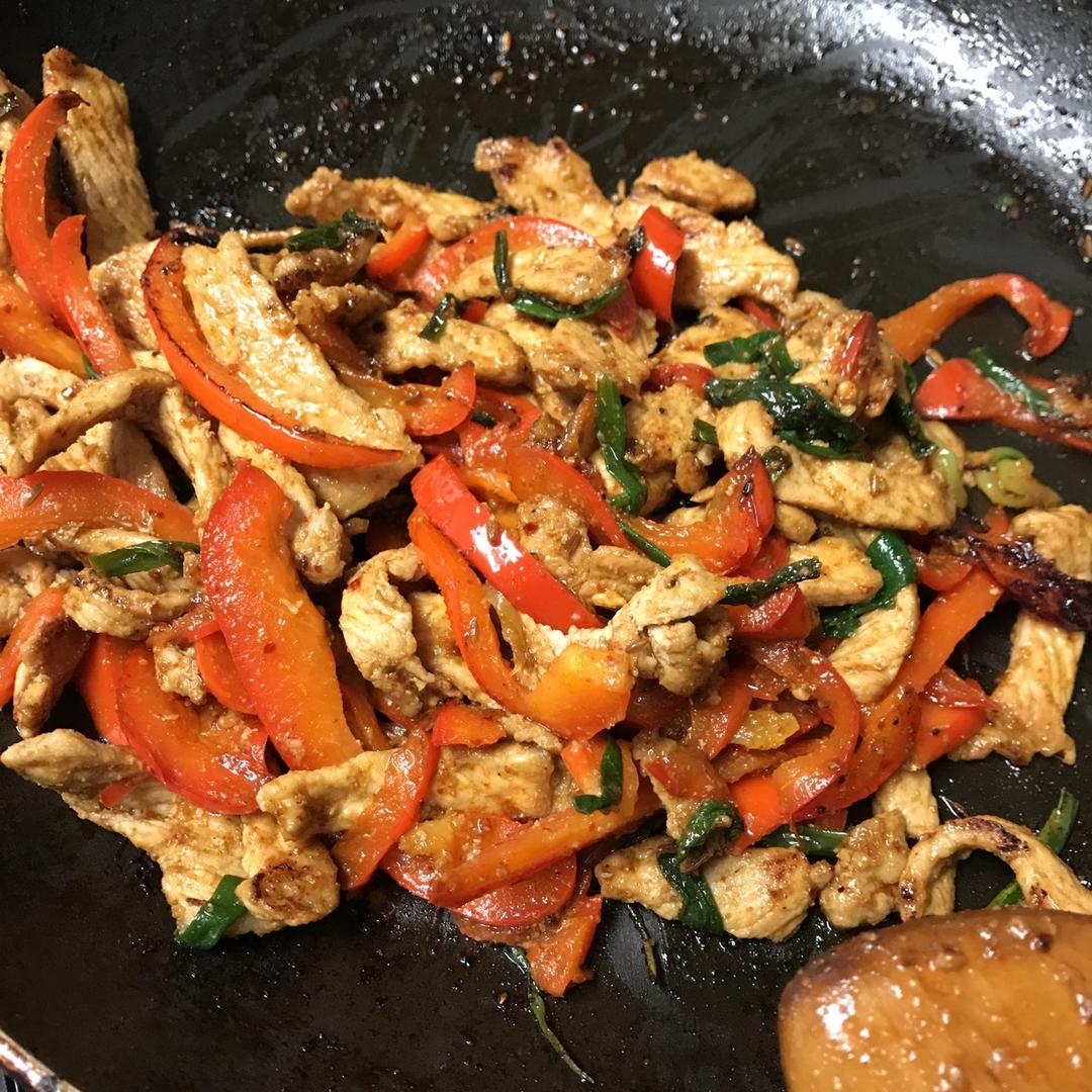 孜然青椒炒肉