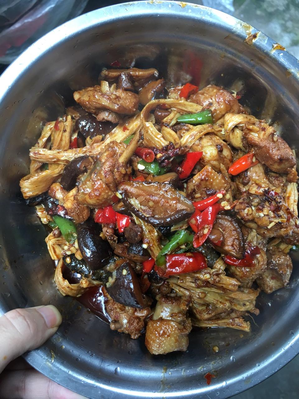 辣椒炒鸡（临沂家常）