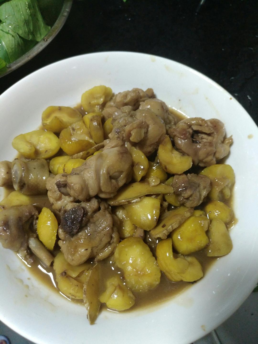 板栗焖鸡腿