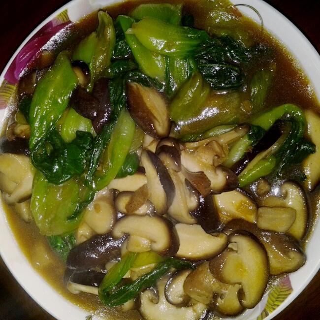 浇汁香菇油菜
