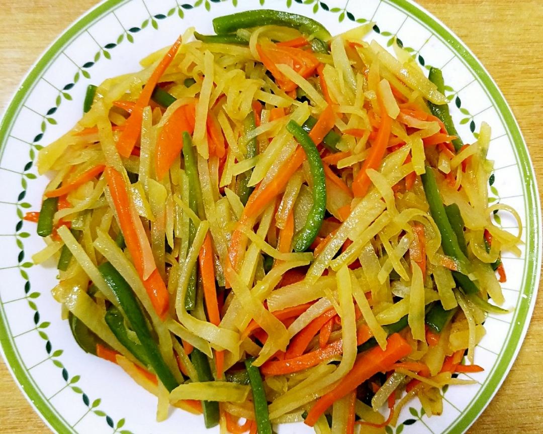 土豆丝炒胡萝卜丝