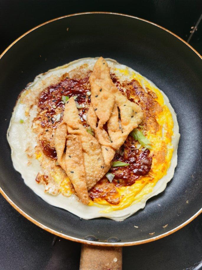 雨寒8akb做的平底锅版煎饼果子