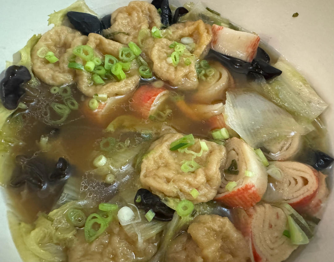 好吃到连汤汁都不剩的白菜焖豆泡，给肉都不换