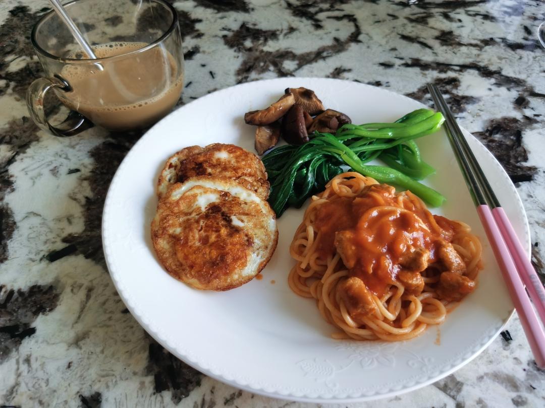 番茄肉酱意面