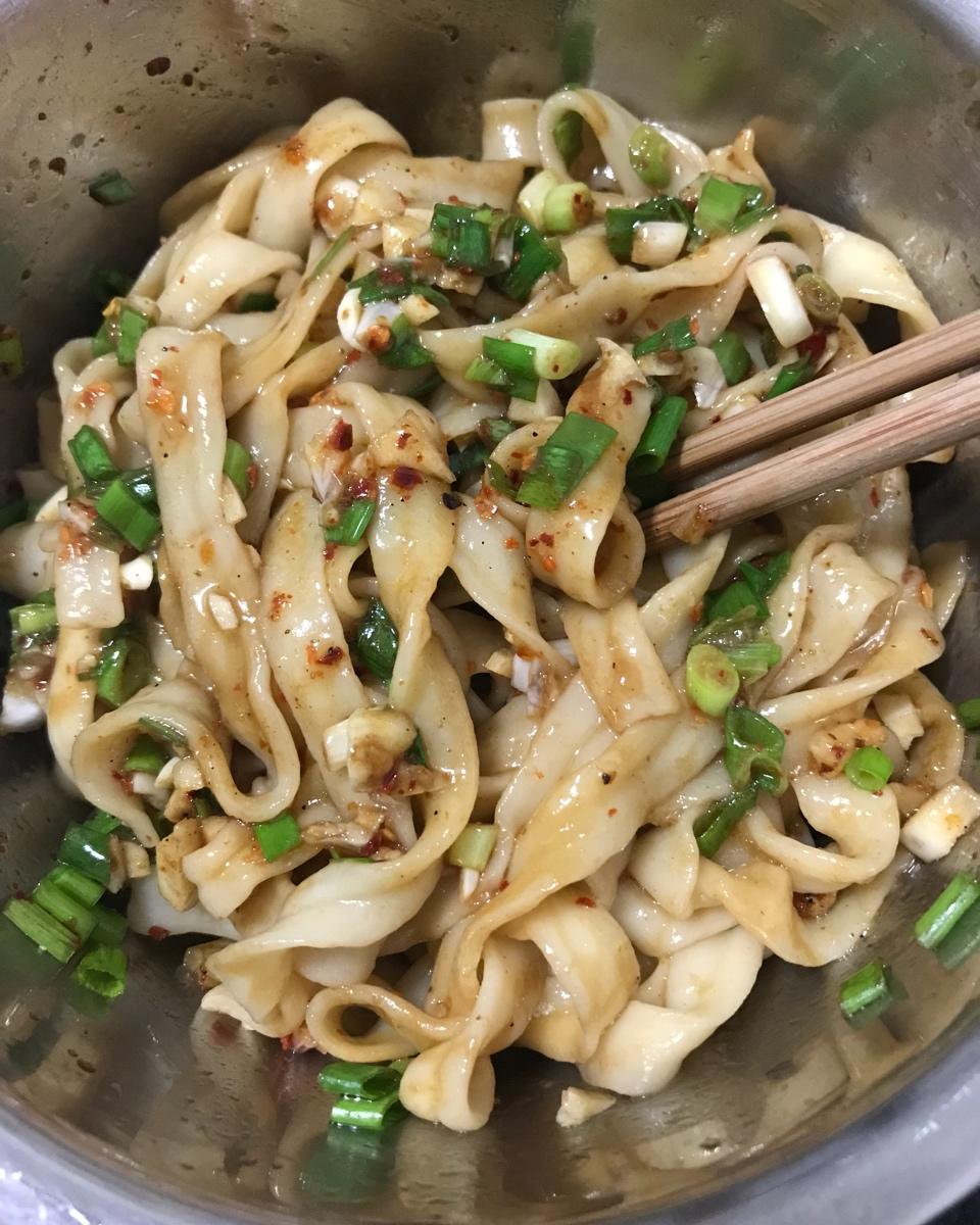 【油泼面】