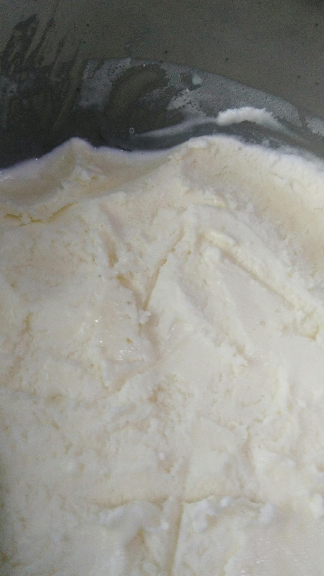 牛奶冰激凌的做法