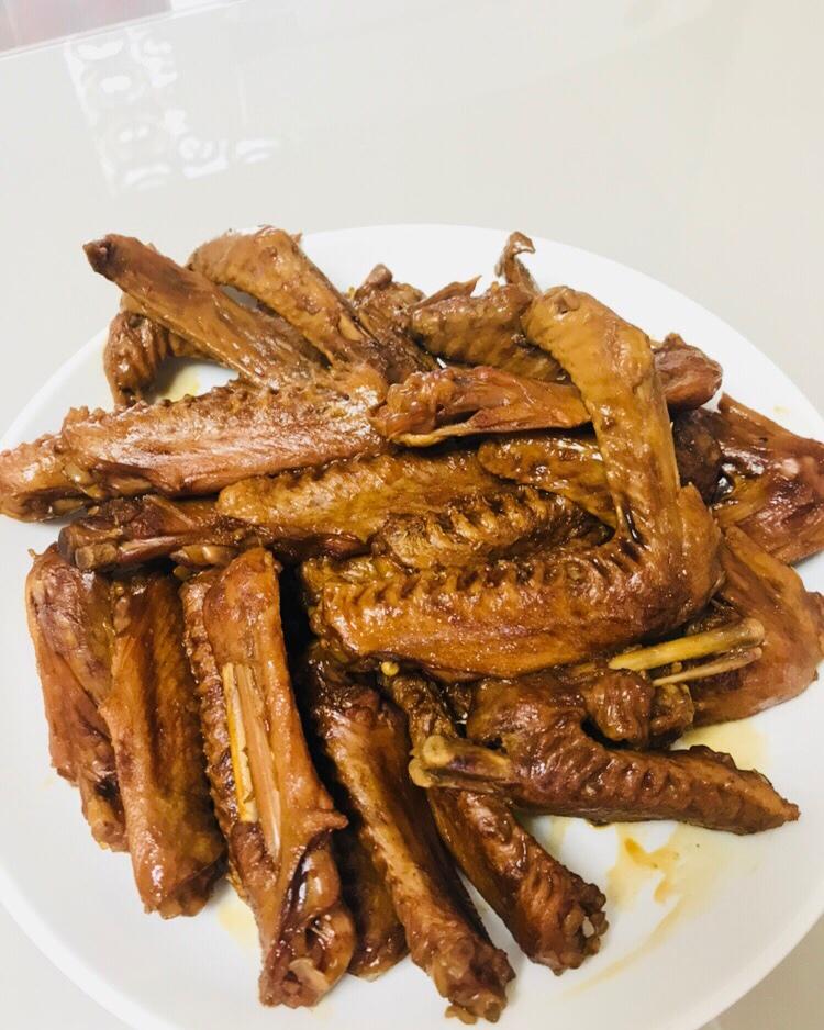 周黑鸭就是这个味儿~~卤鸭舌•鸭翅•鸭脖•鸭肠