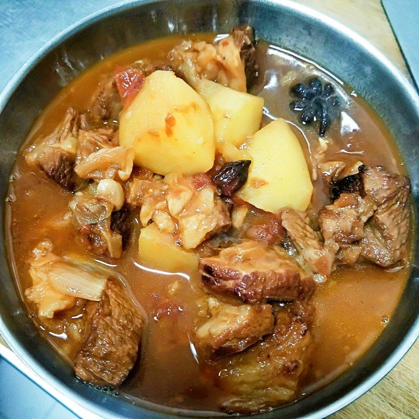 番茄土豆炖牛腩