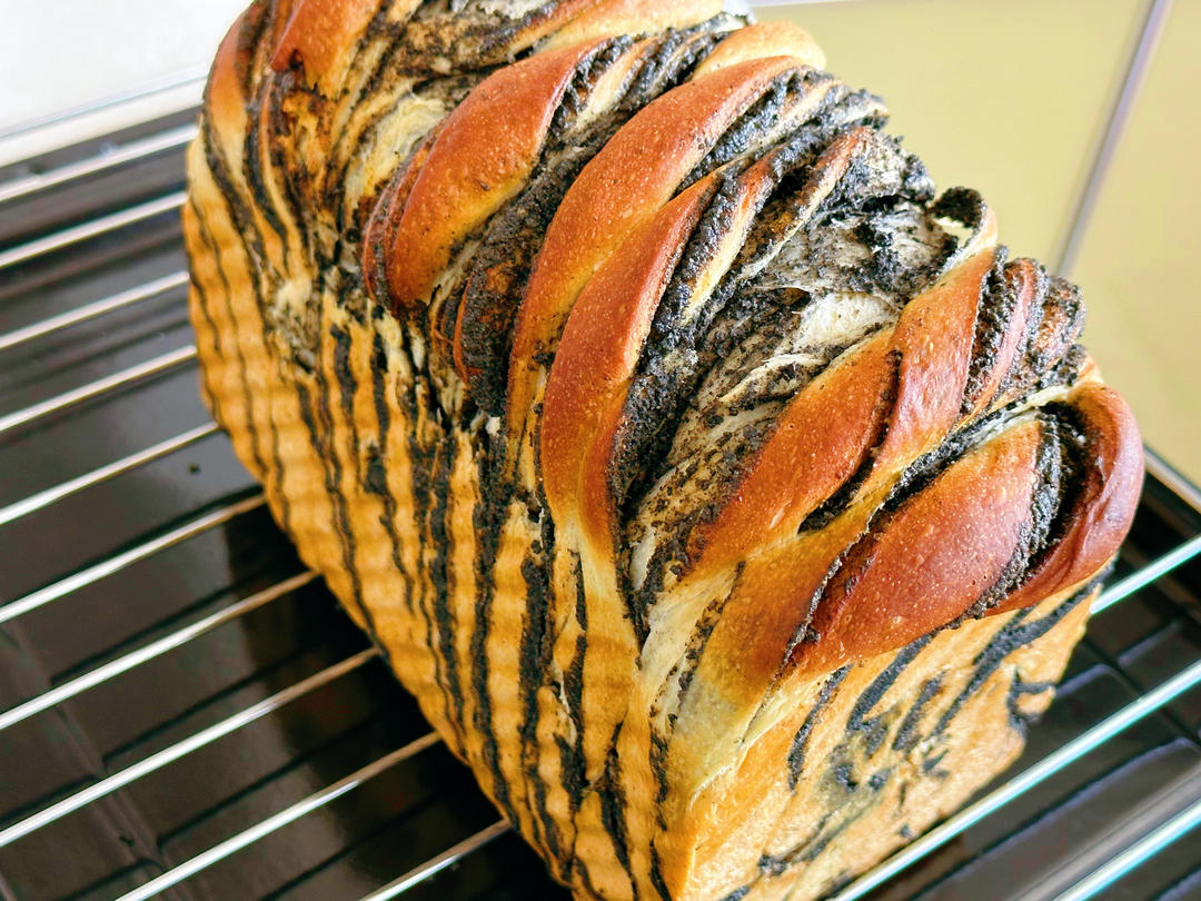 黑芝麻椰浆吐司