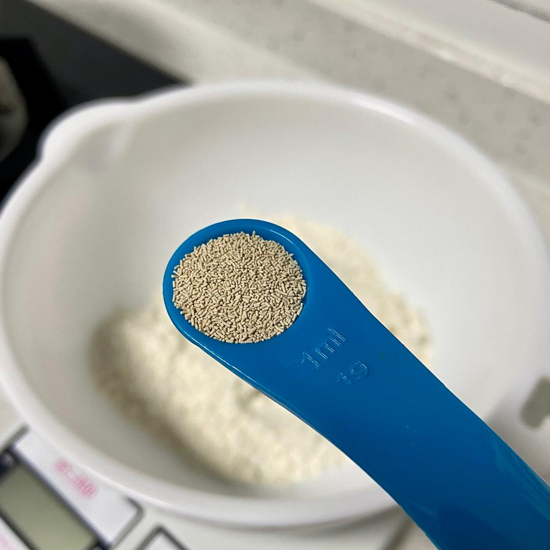 纯奶手撕吐司的做法 步骤1