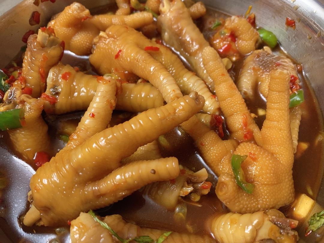 绝对不会后悔的酸辣鸡爪