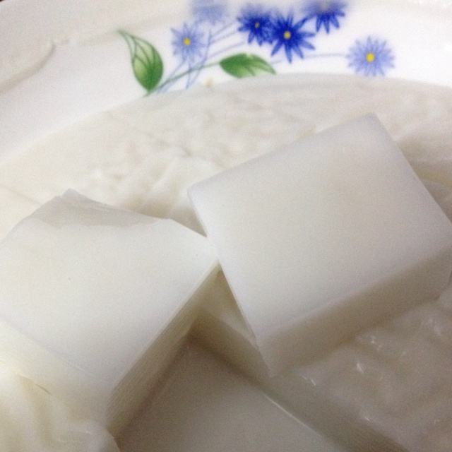 鲜奶椰汁糕
