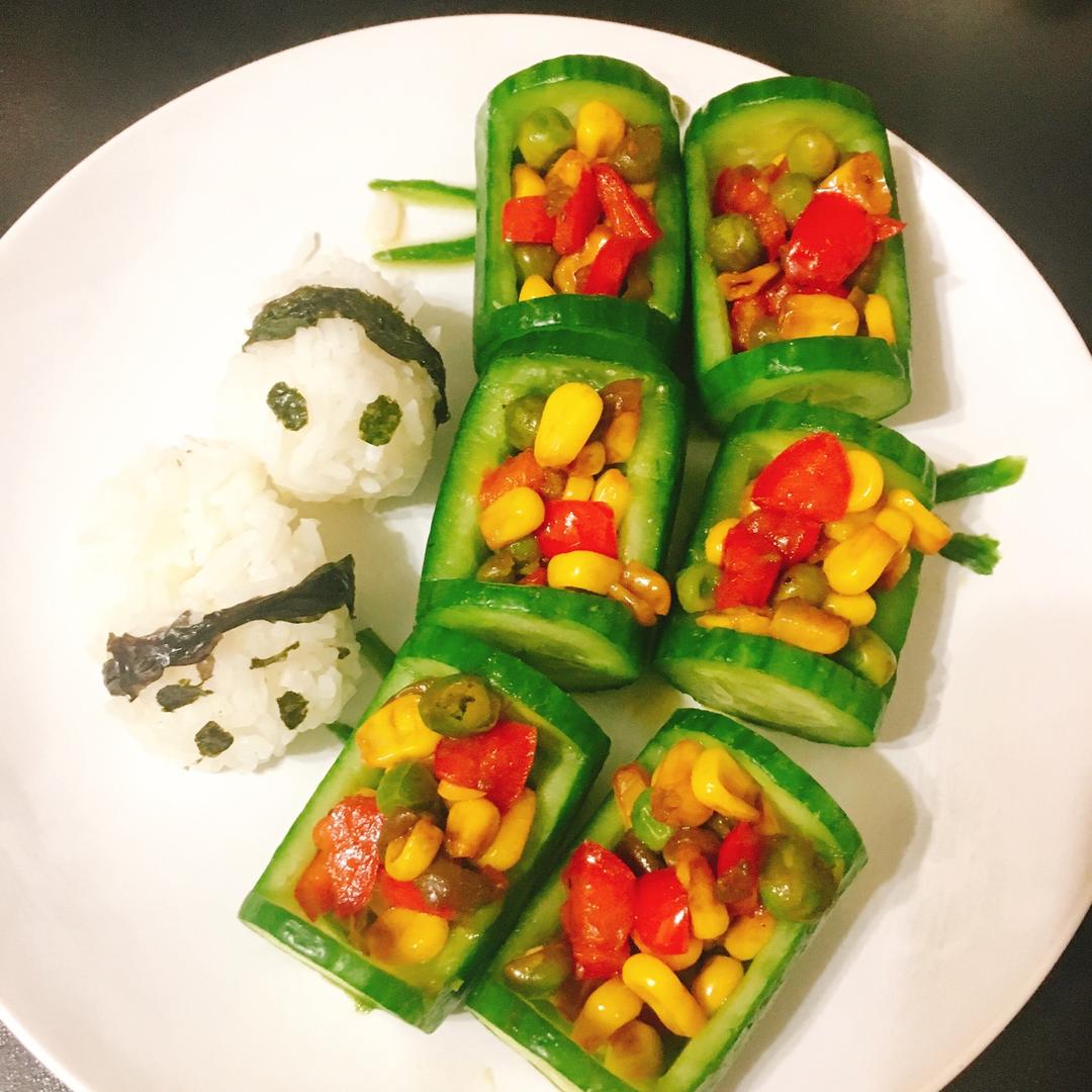 【年味】-节节登高-鸡胸肉沙拉&熊猫饭团